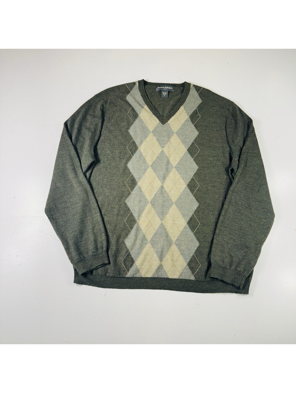 Banana Republic Sweater Green Argyle V Neck 100% Wool Men’s Size XL